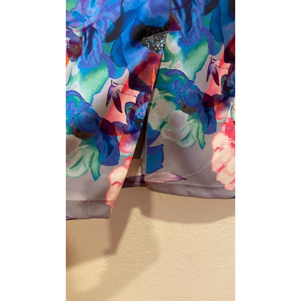 Betsey Johnson Floral Shift Dress Size 10‎ Cap Sleeve Gray Multicolor Retro - Picture 8 of 13